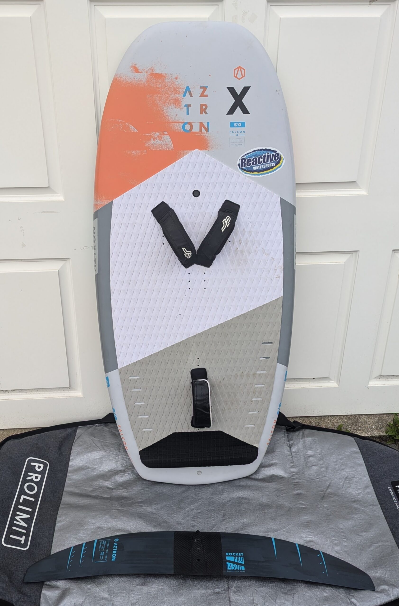 Aztron Falcon X carbon 5'0